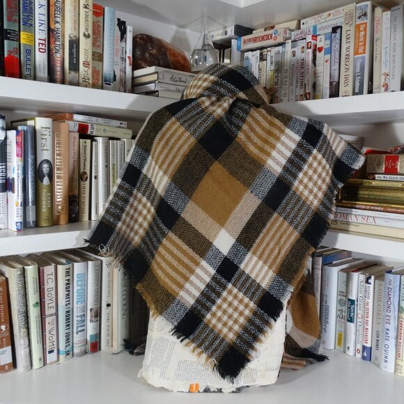 Plaid XL ModCloth Blanket Scarf - Tan/Black/White extra soft - Picture 4 of 5